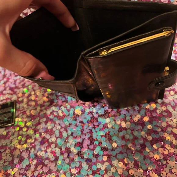 Chanel Lambskin Wallet With Authenticity Card - Picture 5 of 10